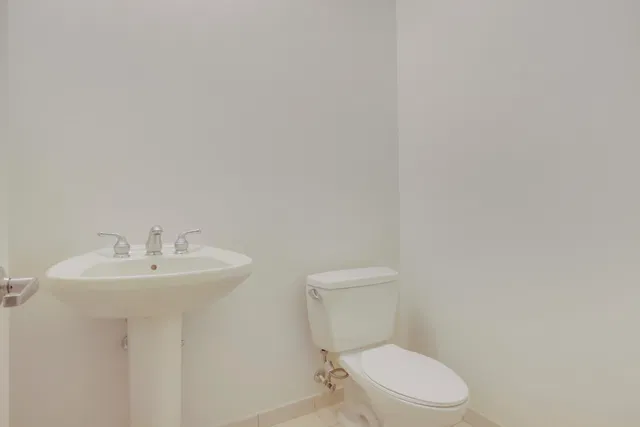 One City Plaza Unit 207 photo 8