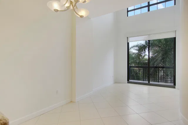 One City Plaza Unit 207 photo 9