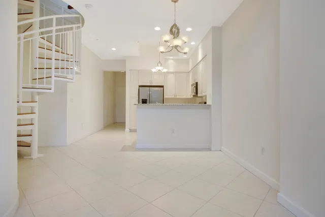 One City Plaza Unit 207 photo 12