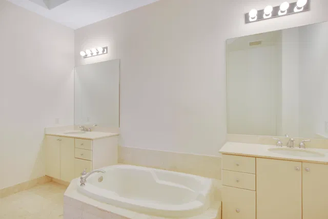 One City Plaza Unit 207 photo 19