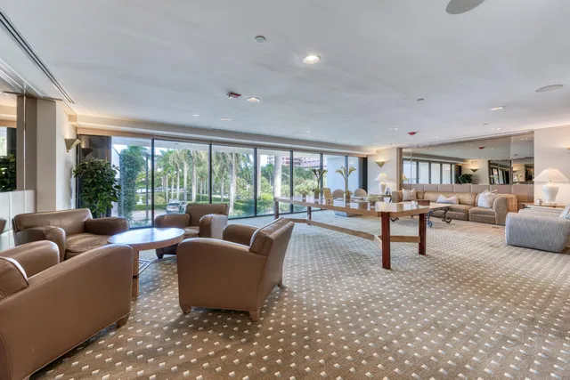 The Plaza of The Palm Beaches Unit Th4g photo 42