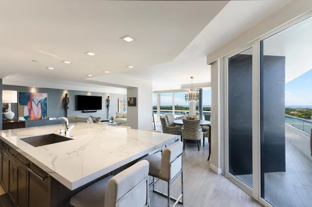 The Plaza of The Palm Beaches Unit 17h photo 8