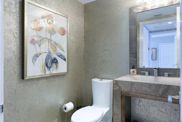 The Plaza of The Palm Beaches Unit 17h photo 13