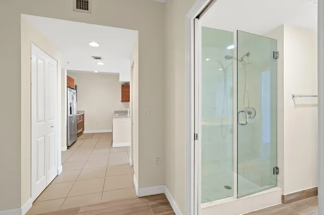 City Palms Unit 303 photo 17