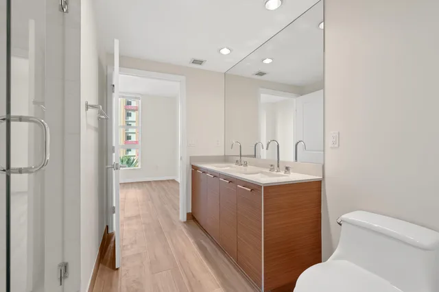 City Palms Unit 303 photo 31