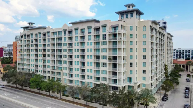 City Palms Unit 1015 photo 25