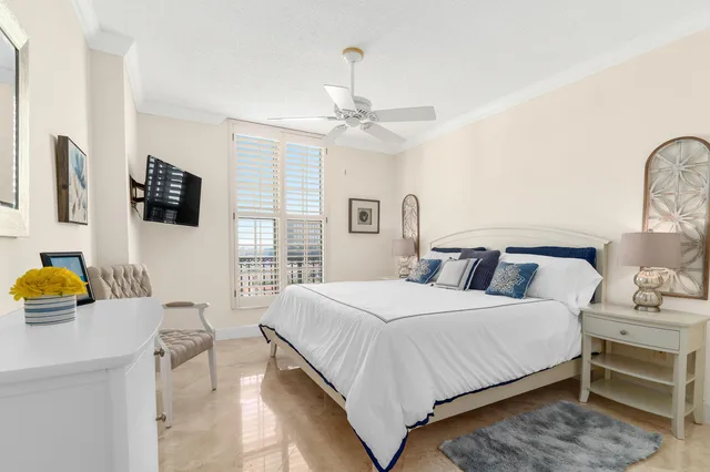 The Tower Condominium at Cityplace Unit 1004 photo 12