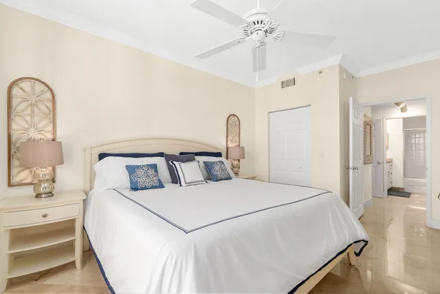 The Tower Condominium at Cityplace Unit 1004 photo 13