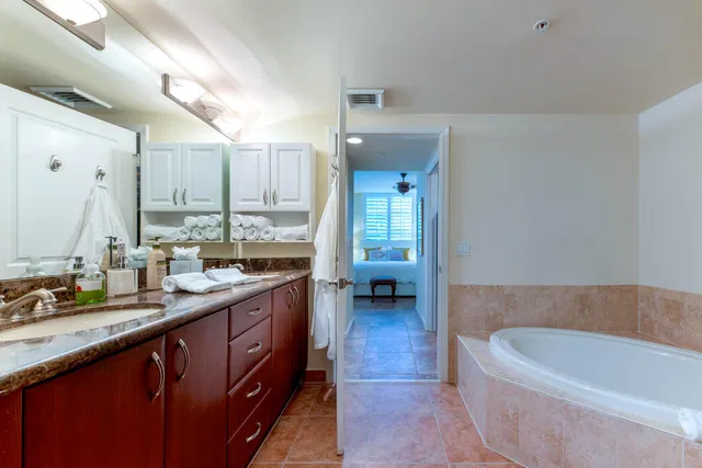 The Metropolitan Unit 204 photo 11