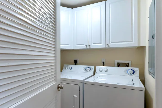 The Metropolitan Unit 204 photo 15