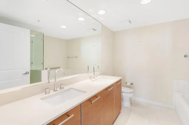City Palms Unit 601 photo 18