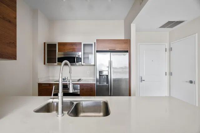 City Palms Unit 529 photo 4