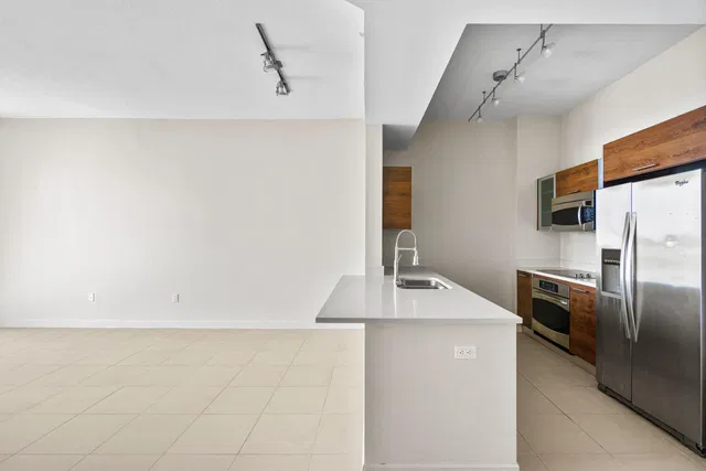 City Palms Unit 529 photo 8