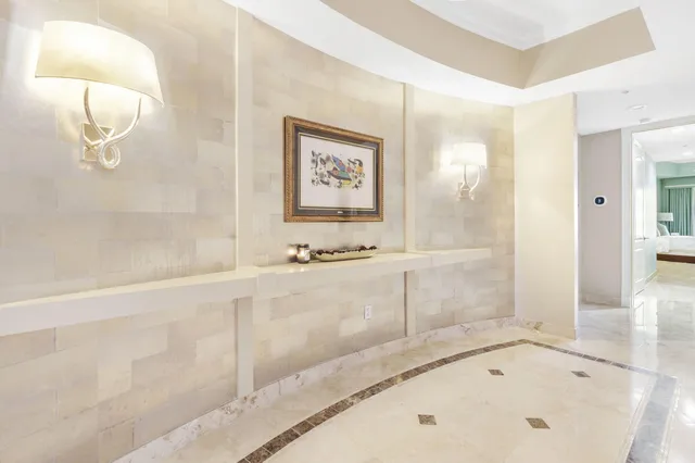 Esplanade Grande Unit 503 photo 3