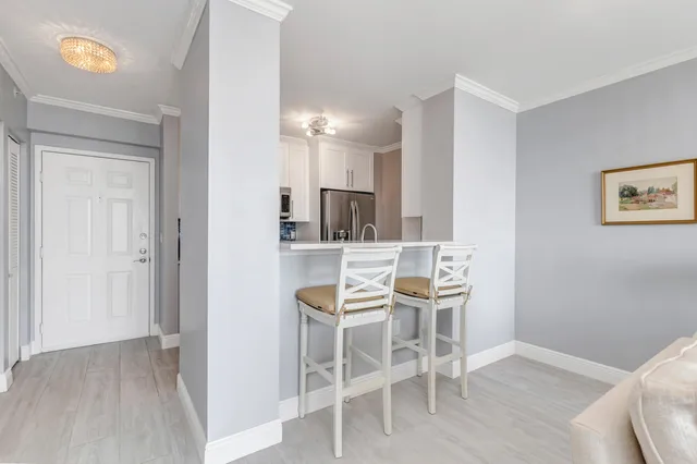 The Tower Condominium at Cityplace Unit 607 photo 5