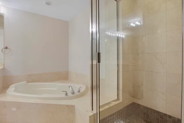 One City Plaza Unit 1024 photo 20