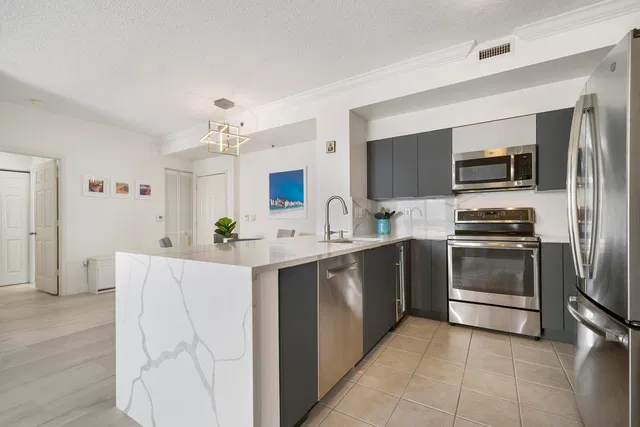 The Montecito Unit 1110 photo 10