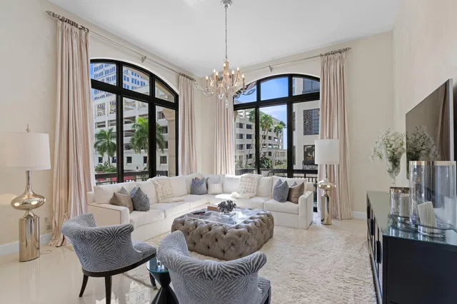 Two City Plaza Unit 211 photo 12