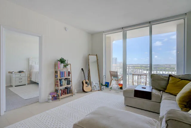 City Palms Unit 925 photo 12