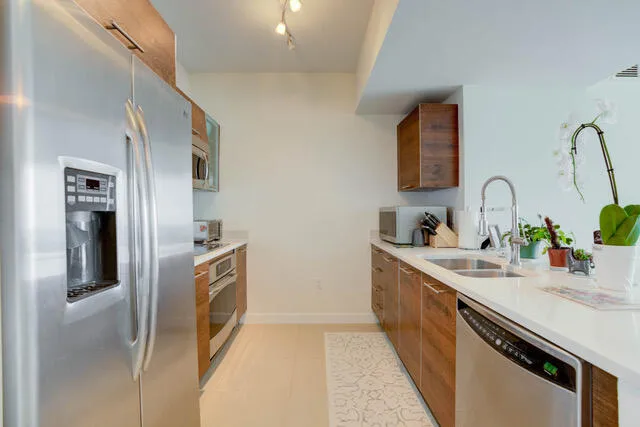City Palms Unit 925 photo 17