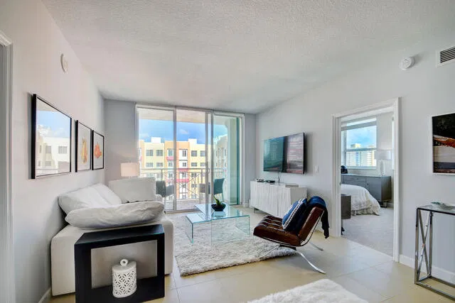 City Palms Unit 801 photo 12