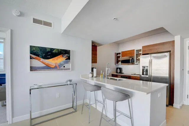 City Palms Unit 801 photo 14