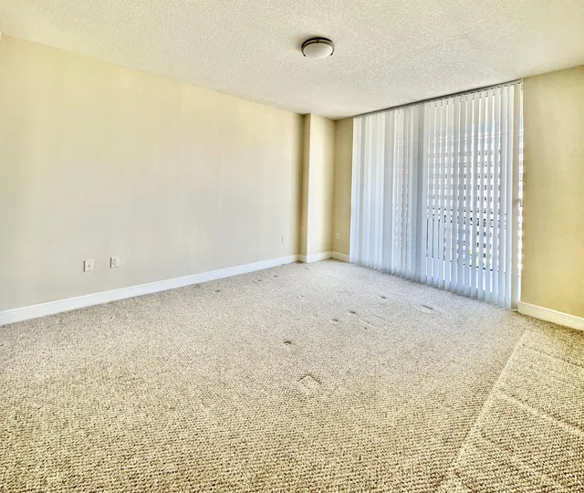 CityPlace South Tower Unit 1204 photo 5