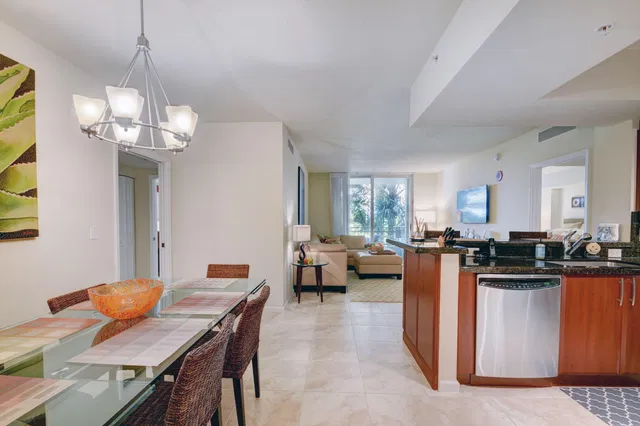 The Metropolitan Unit 217 photo 6