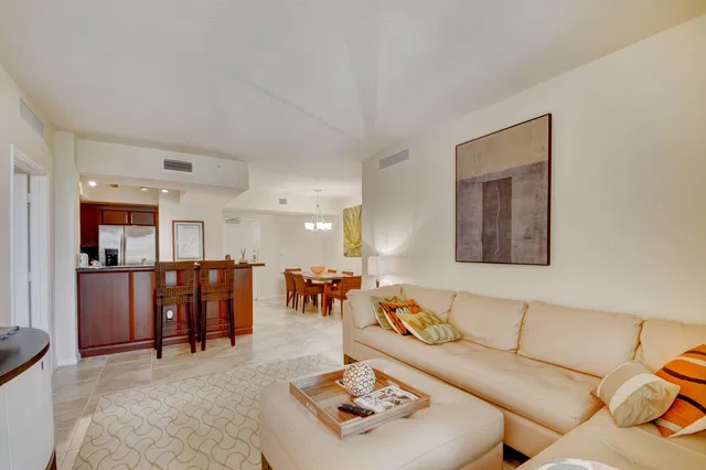 The Metropolitan Unit 217 photo 15