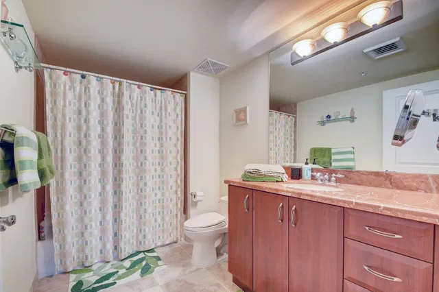 The Metropolitan Unit 217 photo 23