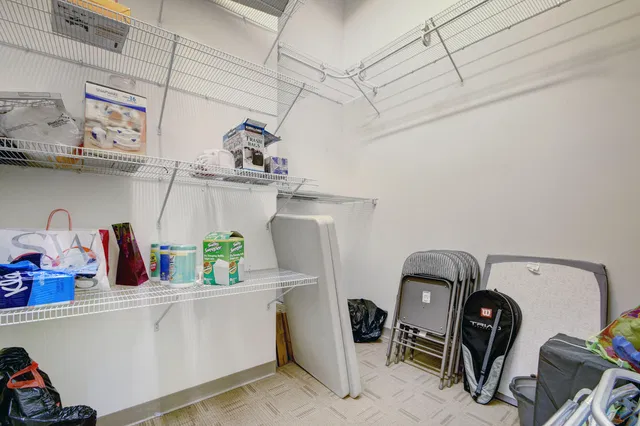 The Metropolitan Unit 217 photo 26
