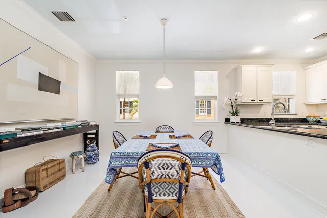 Magnolia Court Residence photo 12
