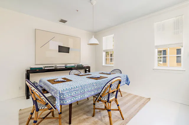 Magnolia Court Residence photo 13
