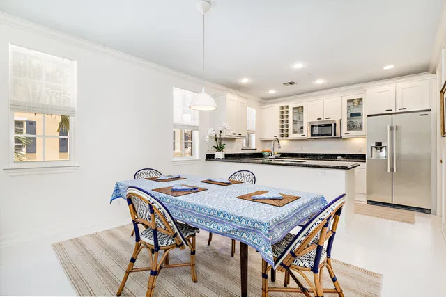 Magnolia Court Residence photo 14
