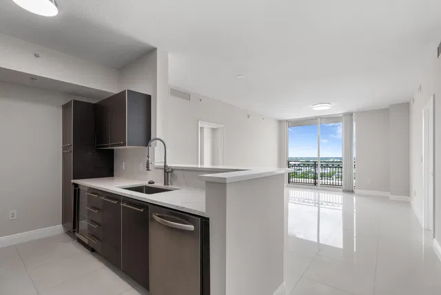 CityPlace South Tower Unit 1720, sold $760,000