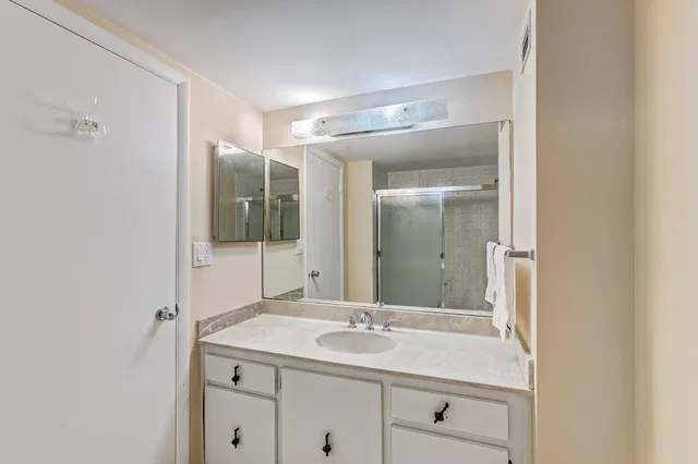 1701 S Flagler Unit 707 photo 21