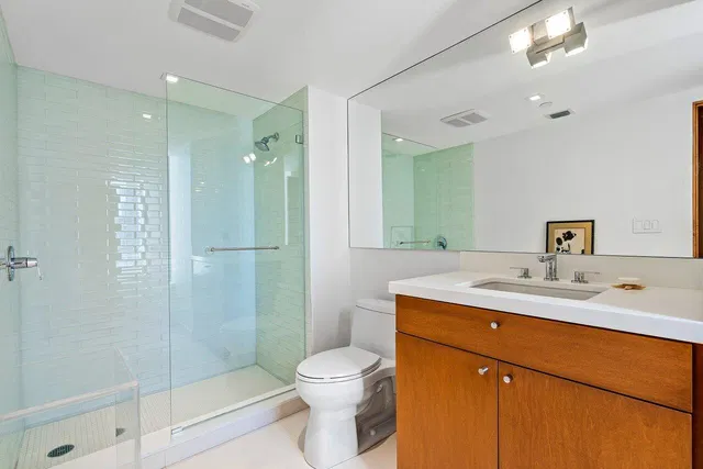 The Plaza of The Palm Beaches Unit 8h photo 13