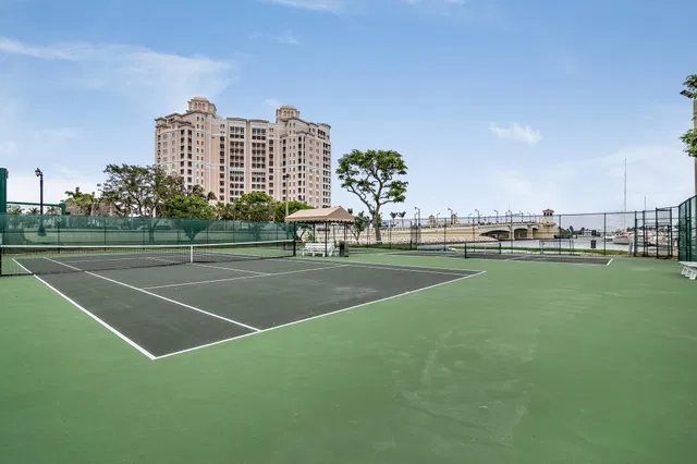Waterview Towers Unit 1204 photo 9