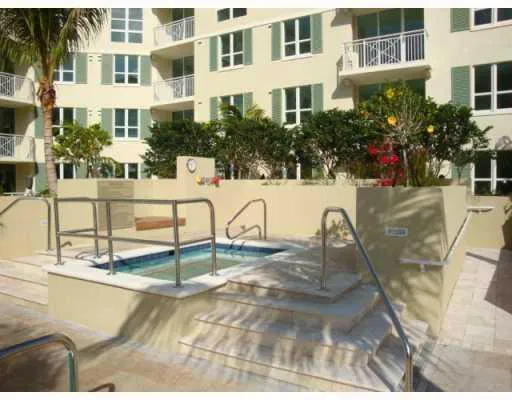 City Palms Unit 217 photo 3