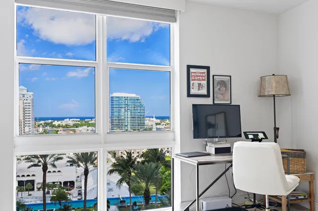 CityPlace South Tower Unit 1515 photo 3
