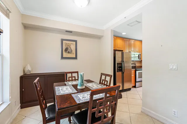 Residence photo 11