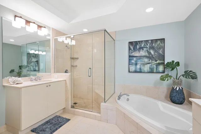 One City Plaza Unit 1008 photo 13