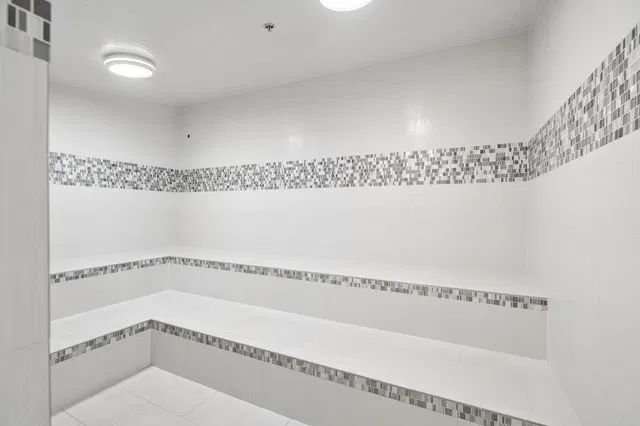 One City Plaza Unit 1008 photo 42