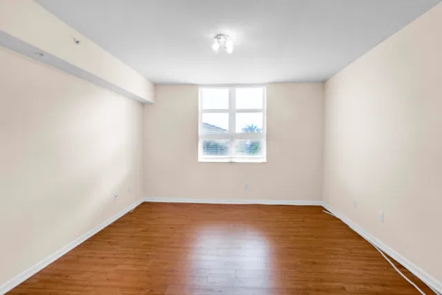 The Metropolitan Unit 309 photo 35