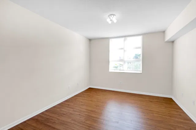 The Metropolitan Unit 309 photo 47