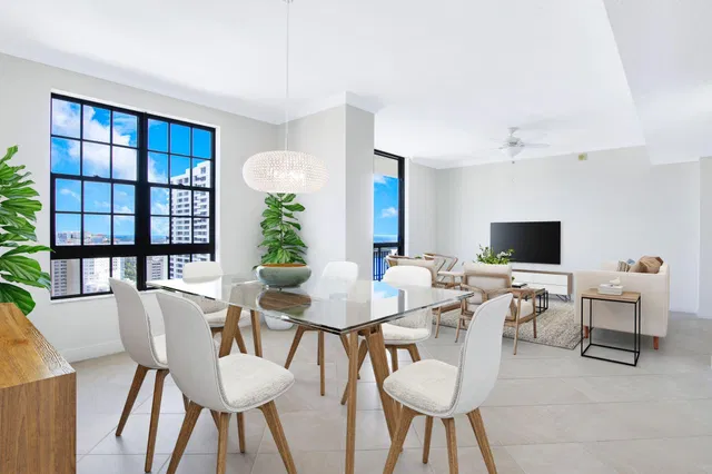 Two City Plaza Unit 1813 photo 9