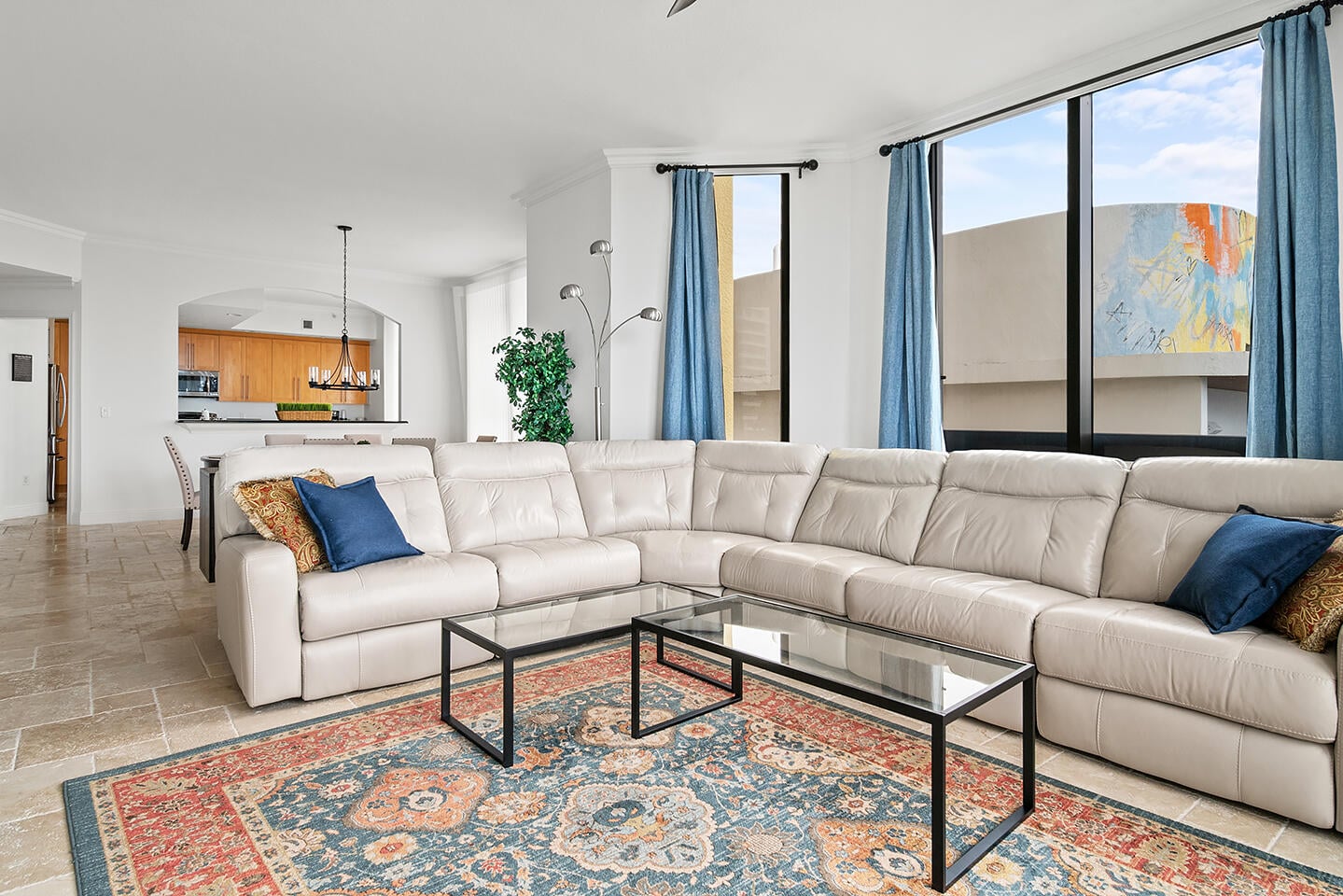Two City Plaza Unit 1424 photo 3