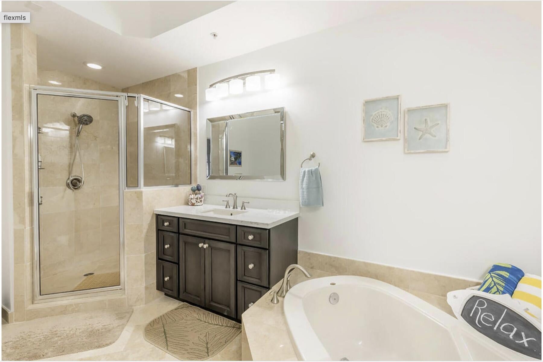 Two City Plaza Unit 1424 photo 15