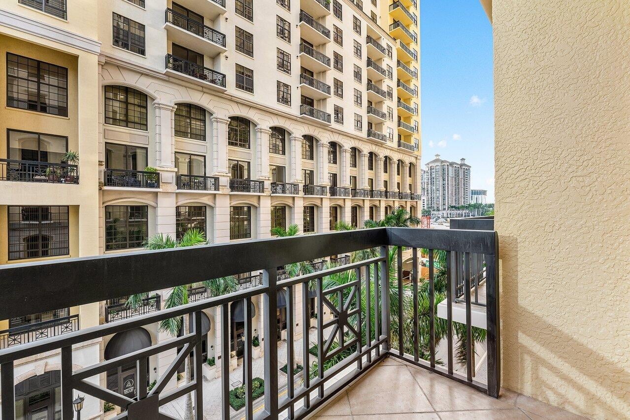 Two City Plaza Unit 310 photo 23