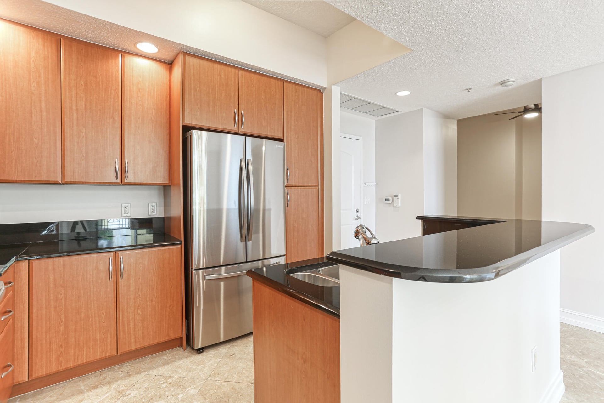 Two City Plaza Unit 603 photo 7